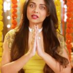Prarthana Behere Instagram - #AD | Starting my year on a brighter note this Gudi Padwa. I used the Garnier Color Naturals Ultra Color in the shade 7.3 golden brown ✨ This took me only 30 mins, you have to try to believe it. ✅ Intense Color Payoff ✅ Lasts upto 10 weeks ✅ Visible even on dark hair ✅ No Ammonia I chose the shade 7.3 Golden Brown, which is perfect for my hair by using the Color Match Tool on their website. Try the Garnier Color Naturals & it’s various fashion shades. Colorful hair for a brighter you. @garnierindia #GarnierColorNaturals #gudipadwawithgarnier