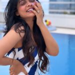 Prarthana Behere Instagram - Happiness looks like this!!! 💙🤍💙🤍💙 . #lifeisbeautiful #happiness #💕♾ #happylife #happyme #vacation #holidays #favoriteplace #pooltime #poolsidefun Pic by : @gayatri.vanshil