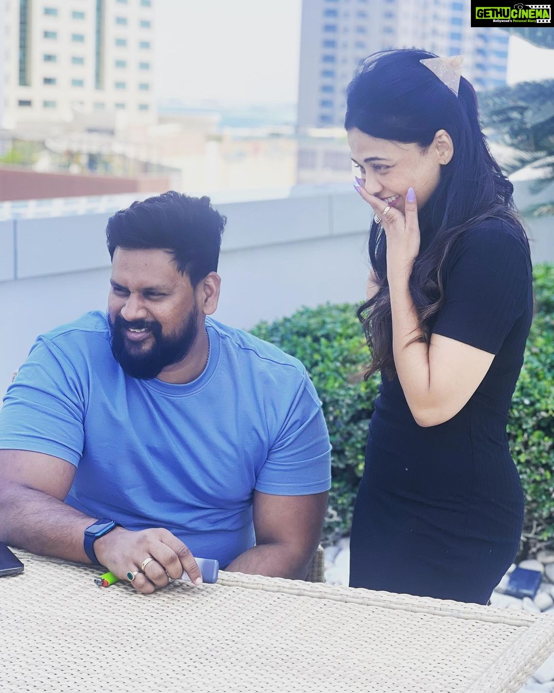 Prarthana Behere Instagram - Let’s create memories 💜 @abhishekjawkar