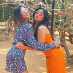 Prarthana Behere Instagram - Girls Trip: cheaper than therapy!!!! @bhide.pallavi @me.priyarshetty Anna it’s high time to come on insta now #happiness #purelove #onlyfun #goodvibesonly #funtrip #girlstrip #therapy #love #💕♾️ #lifeisbeautiful #happyme #happyus💜 #prarthanabehere