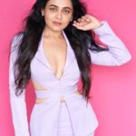 Prarthana Behere Instagram - New me 💕 ❤️ 📸 @munnasphotography 👗 @styledbyshakti 💄 @shinejanarthanan 💇‍♀️ @ishansupriyamilind 📖 @sakshi_salvi Outfit- @theabitiofficial Earrings- @hybajewels #lifeisbeautiful #newme #newyear #newlook #newphotoshoot #happiness #happyme💜 #💕♾️