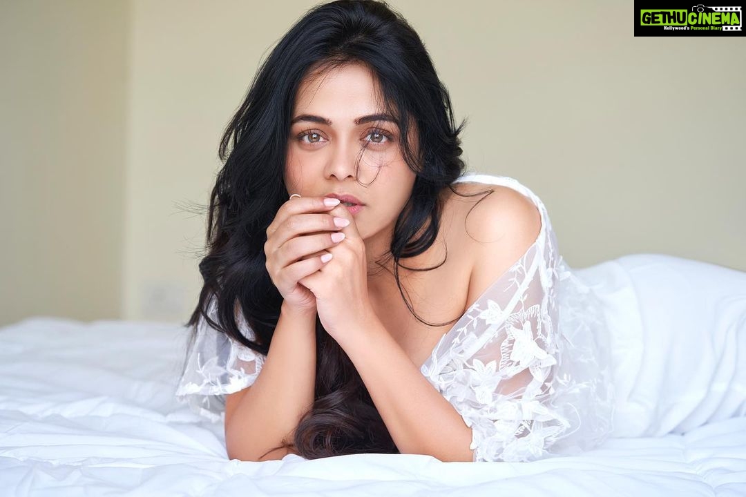 Prarthana Behere Instagram - π€βΎοΈβ¦. . β€οΈ πΈ @munnasphotography π₯: @prashant.photography π @styledbyshakti π @shinejanarthanan πββοΈ @ishansupriyamilind π @sakshi_salvi #lifeisbeautiful #newme #newyear #newlook #newphotoshoot #happiness #happymeπ #πβΎοΈ