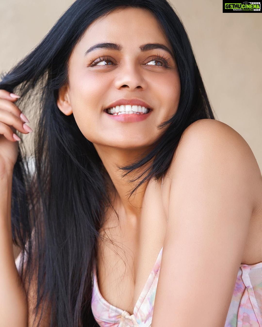 Prarthana Behere Instagram - New me β¦. β€οΈ πΈ @munnasphotography π @styledbyshakti π @shinejanarthanan πββοΈ @ishansupriyamilind π @sakshi_salvi #lifeisbeautiful #newme #newyear #newlook #newphotoshoot #happiness #happymeπ #πβΎοΈ