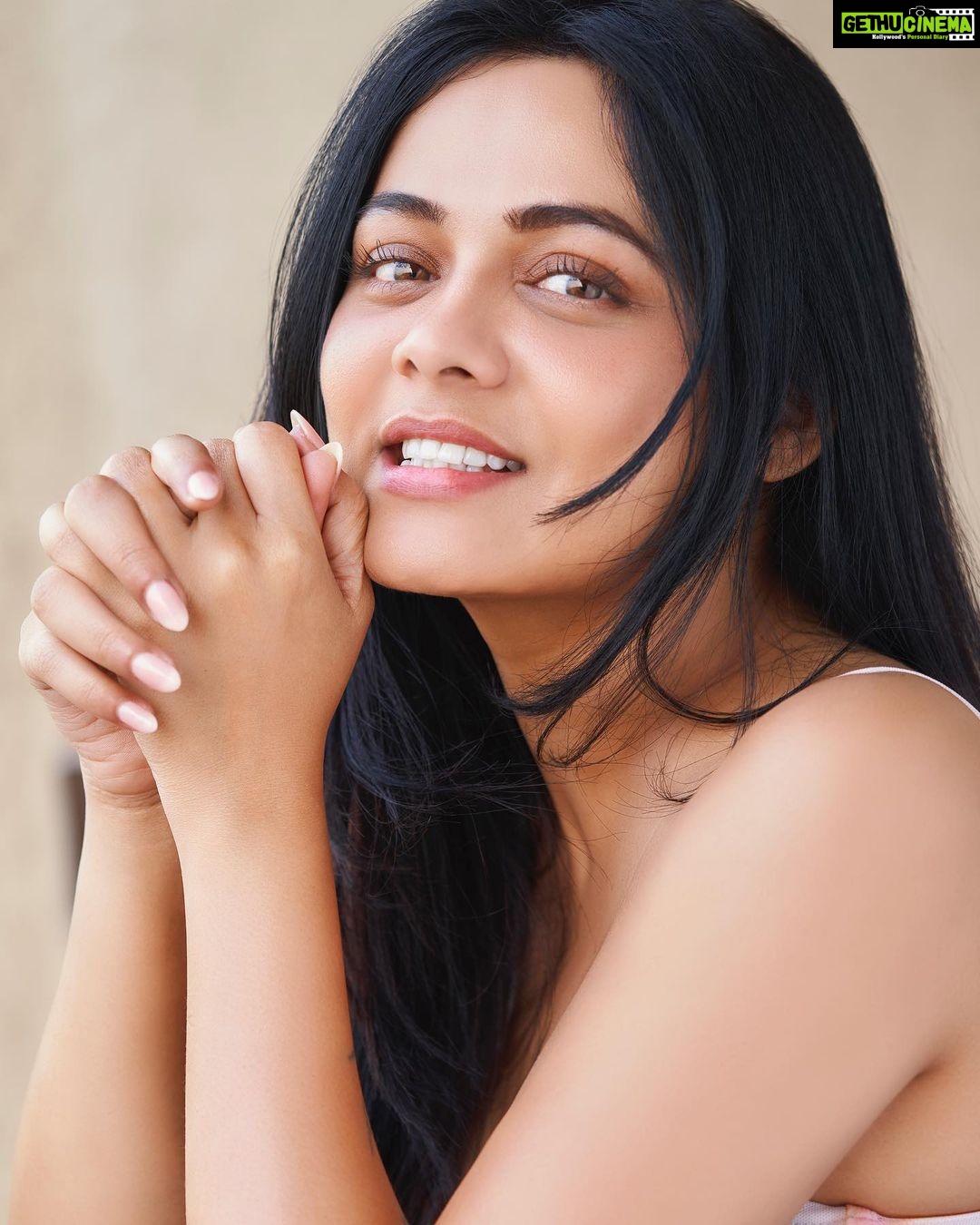 Prarthana Behere Instagram - New me β¦. β€οΈ πΈ @munnasphotography π @styledbyshakti π @shinejanarthanan πββοΈ @ishansupriyamilind π @sakshi_salvi #lifeisbeautiful #newme #newyear #newlook #newphotoshoot #happiness #happymeπ #πβΎοΈ