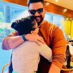 Prarthana Behere Instagram - This hug 💜💜 #happyus #lifeisbeautiful #youandi