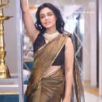 Prarthana Behere Instagram – Saree ❤️
Shoot for – @sasha_indulgeinelegance
Cinematography-
@lenswomenia
Style by- @Snehalbalwadkar