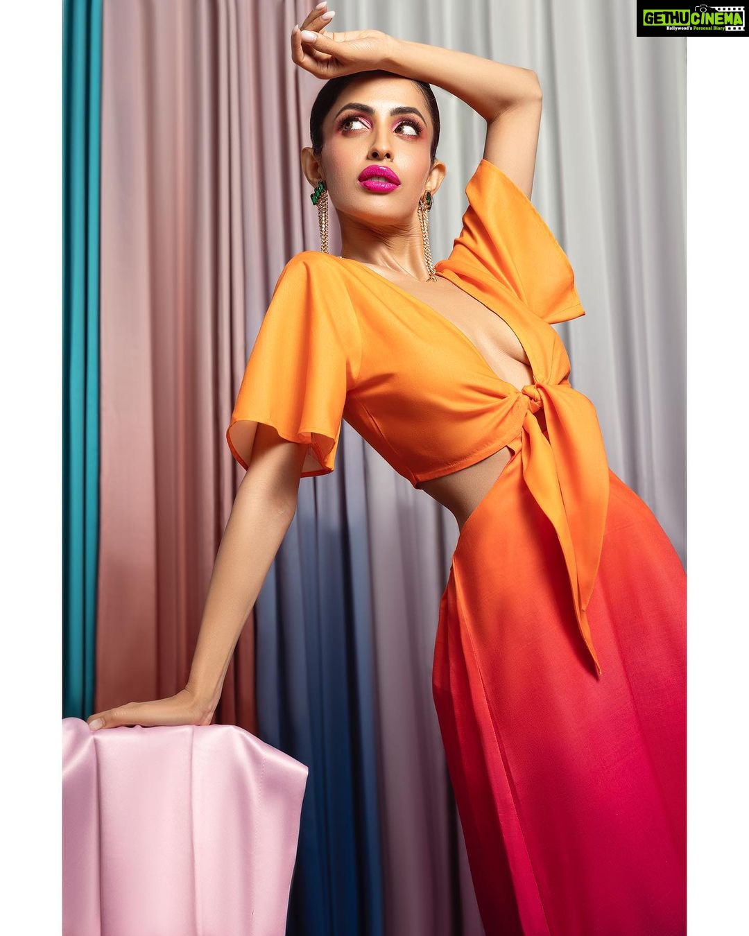 Priya Banerjee Instagram - ๐ Magazine @thedoormagazine Featuring @priyabanerjee Photographer & Creative Director - @dhruv_vohraphotography Editor at Large & Fashion Director - @jennet_david_william Makeup & Hair - @ankitamanwanimakeupandhair Assistant Stylist - @sreevardhan_keto Assistant Photographer - @b.runphotography Artist management @bling_entertainment Studio @blackframesstudios Post production - @rahuleditingstudio Outfit @medh.in Jewelry @sollakdesigns Background curtains @drape_story #thedoormagazine #priyabanerjee
