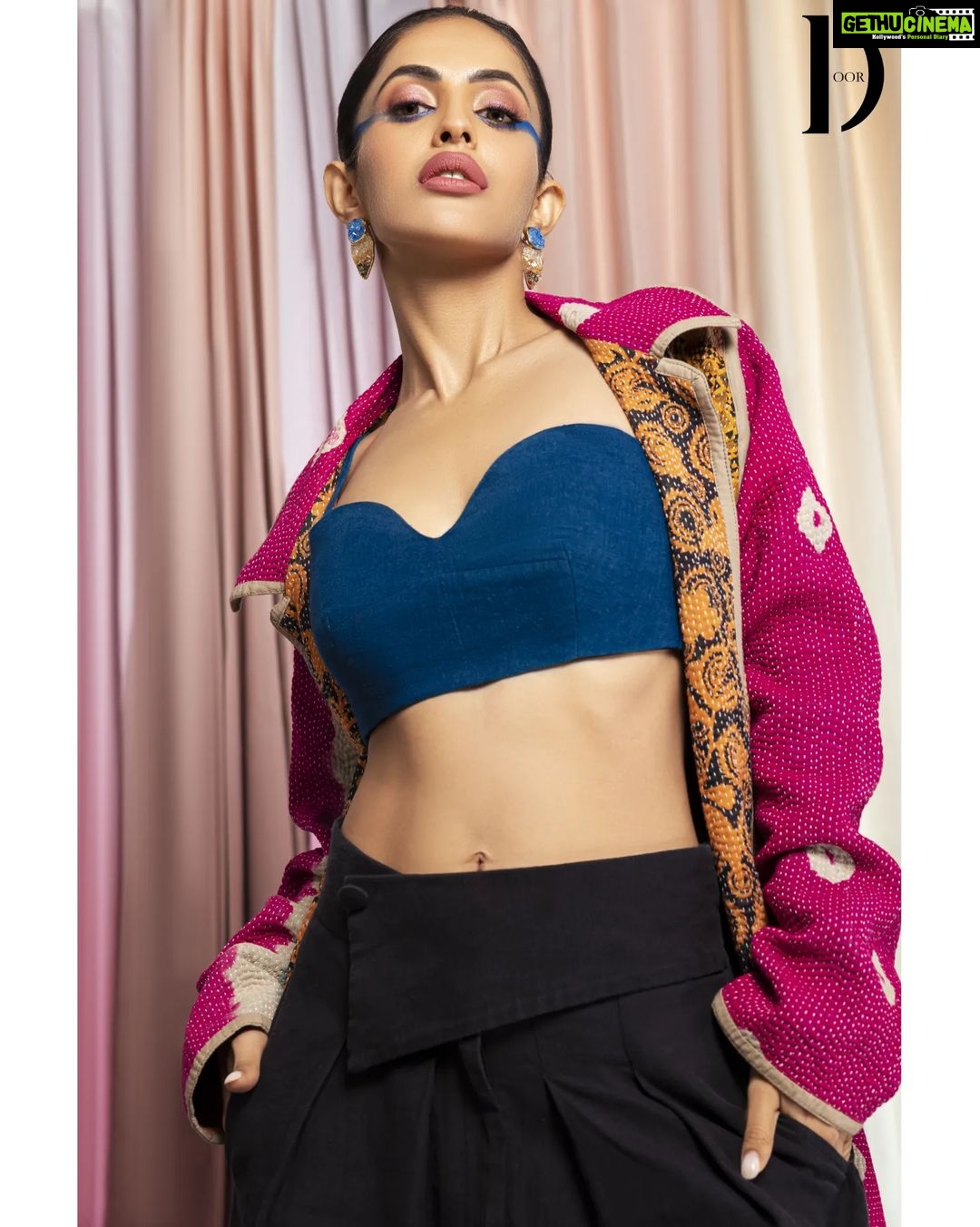 Priya Banerjee Instagram - Never out of Style ππ @priyabanerjee Magazine @thedoormagazine Featuring @priyabanerjee Photographer & Creative Director - @dhruv_vohraphotography Editor at Large & Fashion Director - @jennet_david_william Makeup & Hair - @ankitamanwanimakeupandhair Assistant Stylist - @sreevardhan_keto Assistant Photographer - @b.runphotography Artist management @bling_entertainment Studio @blackframesstudios Post production - @rahuleditingstudio Jacket @harkoinyc Bralette and Trouser @shafaque_official Bag @perked.in Jewelry @sollakdesigns Background curtains @drape_story #thedoormagazine #priyabanerjee