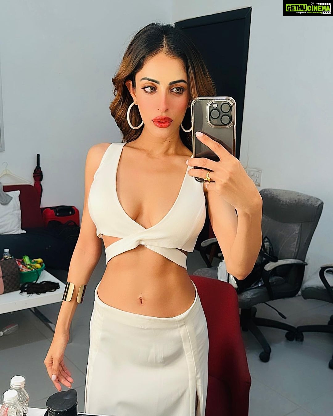 Priya Banerjee Instagram - White on point 🤍