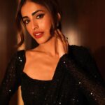 Priya Banerjee Instagram - ✨✨✨ @montypanesarphotography @eshaasikka Styled by @d_devraj Assisted by @bhairaviahuja Outfit @kalkifashion Jewellery @aquamarine_jewellery