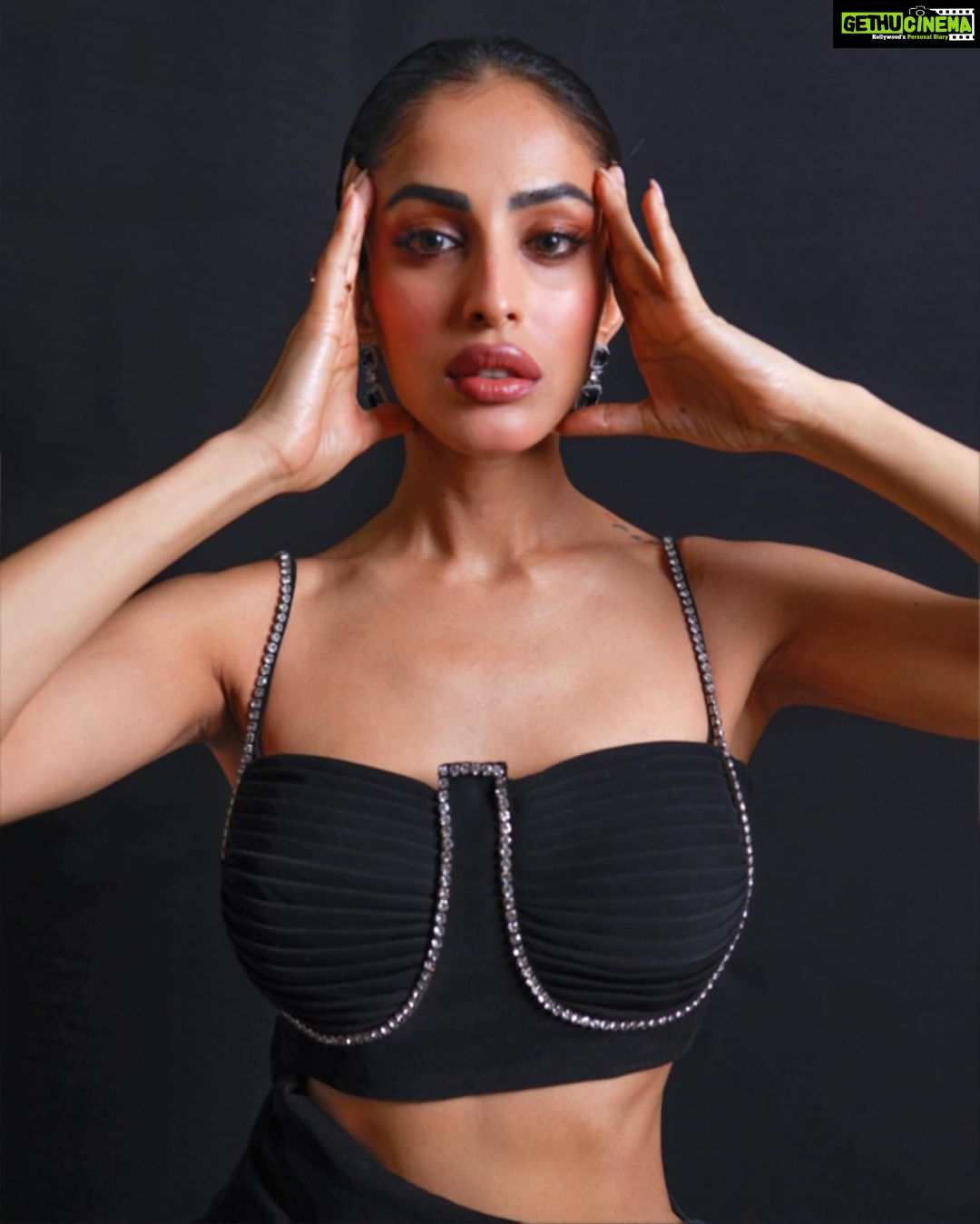 Priya Banerjee - 15.7K Likes - Most Liked Instagram Photos