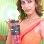 Priya Banerjee Instagram - #AD ✨ So excited to be collaborating with my favourite go to healthy guilt-free snacks this Diwali ✨ Illuminate your Diwali With The Perfect Gift! 💥 Indulge In The Joy Of Luxury Gifting And Guilt-Free Delights With @naturegate_official ‘s Healthy, Baked and Gluten-Free Snacks. Dm @naturegate_official Contact 📞 +91 98520 70070 +91 98197 85512 #diwaligifting #luxury #healthysnacking #bakedgoodies #glutenfreedelights #naturegate #yummytreats #celebarationtime #diwalifeast #feastmode