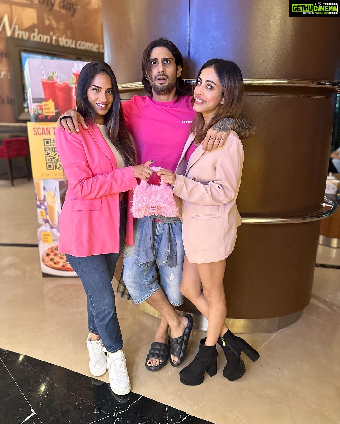 Priya Banerjee Instagram - Barbiefied 🩷👚 (in Ken’s world) 🐷