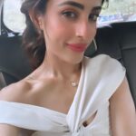 Priya Banerjee Instagram – A fun filled fest with some interesting interactions n even more interesting people 🤍 

#OTTIndiafest @realbollywoodhungama 

HMUA @makeupbychanch 
Stylist: @jigisha.dalal 
Jumpsuit: @lavishalice
Neck chain: @whbm 
Heels: @zara