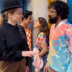 Priya Bapat Instagram - Oppenheimer की Barbie? ‘जर तर ची गोष्ट’ ५ August पासून जवळच्या नाट्यगृहात #bhadipa #bhadipareels #priyabapat #priyaumesh #marathiactors #jartarchigoshta #oppenheimer #barbie