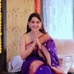 Priya Bapat Instagram - Give your Abhyanga Snan an auspicious start with a fantastic offer by @bajajalmonddrops ! Get a 40gm Bajaj Almond Drops Moisturising Soap free with 95ml bottle of Bajaj Almond Drops Hair Oil! Get this limited-period offer at your local store! Check it out! #AD #Superfoodforsuperyou #bajajalmonddrops #BajajAlmondDrops #AlmondNourishment #BanjaToofani #AlmondNourishment #HairfallReduction #AlmondOil #VitaminE #NonSticky #BajajAlmondDropsHairOil #SuperfoodForSuperHair #BanjaToofani #almondoil #vitamine #bajajproducts #Bajajhairoil #mesmerisingfragrance #fallinlove #Abhyangasnan #bajajalmonddropssoap