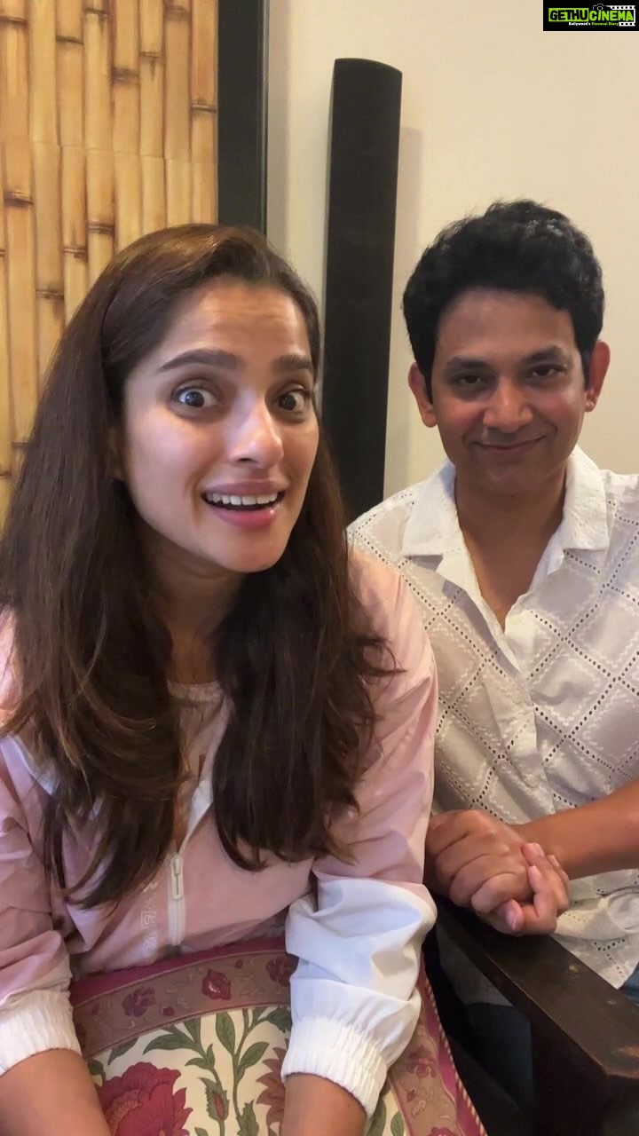 Priya Bapat Instagram - ‘जर आणि तर’ मध्ये अडकलेल्या नात्याची, हसण्याची आणि रुसण्याची ही आजची गोष्ट तु्म्हाला नक्की आवडेल याची आम्हाला खात्री आहे. जर तरची गोष्ट !