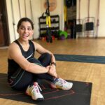 Priya Bapat Instagram - Here's your Monday motivation! Now go crush it at the gym! 🏋🏻‍♀️😄