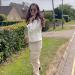 Priya Bapat Instagram - London called so here I am ❤️ London, UK