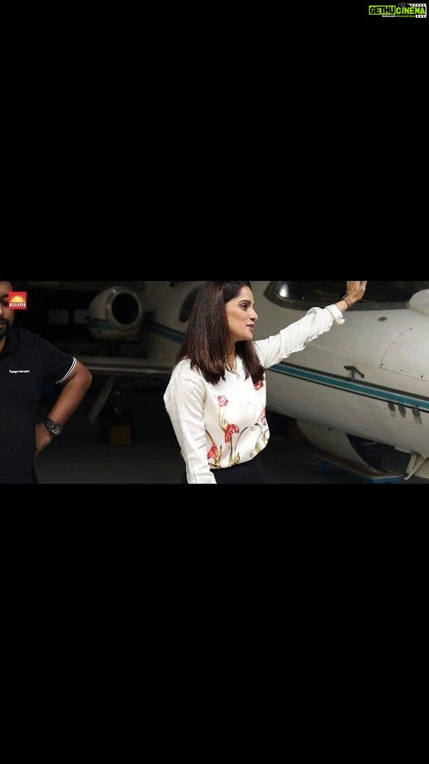 Priya Bapat Instagram - Sugar, spice, and everything nice! @priyabapat makes every shooting day a delightful cocktail of laughter, dance moves, and unfiltered fun! Watch #RafuchakkarOnJioCinema streaming free, NOW! Produced by #JyotiDeshpande #ArjunSingghbaran #KartkDNishandar and Directed by #RitamSrivastav @manieshpaul @priyabapat @akshapardasany @officialjiostudios @jiocinema @gseamsak @shirin_sewani @officialsushantsingh @vikramkochhar @aakashdahiya002 @iambrij0808 @chahatvig @bhawsheel @lekhaprajapati @actortrupti @kuldeepsareen @pravinadeshpande @arjunsbaran @kartiknishandar @ritams18 @tejkarran @miiteshjethvva @himanichauhan @uditsangghvi @nitinzanwar @amitrajmusic @kshitijpatwardhan @paragnm #Rafuchakkar #JioCinema #JioStudios #GSEAMS #ArjunSingghBaran #KartkDNishandar #RafuchakkarOnJioCinema #JyotiDeshpande #ManieshPaul #PriyaBapat #AkshaPardasany #SushantSingh