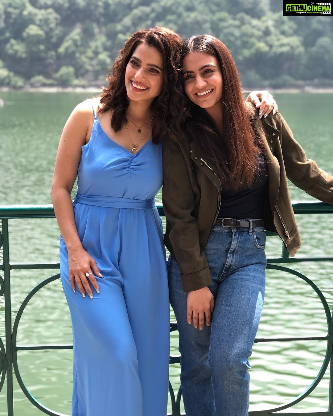 Priya Bapat Instagram - Warning: Excessive levels of beauty and sassiness ahead π«Άπ»π«Άπ»π«Άπ»π
ππ₯π₯β€οΈβ€οΈ