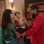 Priya Bapat Instagram - Remember this scene from the COD3 ? What’s the ultimatum Poornima gives here ? I am reading comments 😀 Swipe left to see a BTS pic of Nagesh sir directing us.❤️😄 #cityofdreams3 #hotstar #applause #mostviewed #thankyou #poornimagaikwad #strong #strongwomen