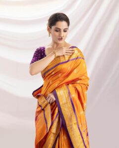 Priya Bapat Instagram - मराठमोळा साज ❤️❤️ For @kohinoorgrouppune Saree @navinyas_handloom Styled @bapatshweta Make up @saurabh_kapade Hair @nilampatel12 📸 @vijaypowarphotography