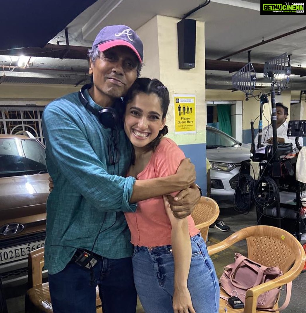 Priya Bapat Instagram - Thank you @nageshkukunoor for believing in me ❤️😊 I am truly grateful to you for the recognition I have received because of your support.