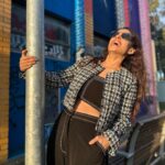 Priya Bapat Instagram – Last sunset in Melbourne ❤️ 

Thank you for all the love, Australia! Can’t wait to come back home with a heart filled with gratitude ❤️ Melborne,Australia.