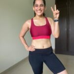 Priya Bapat Instagram – I love being fit and healthy – it’s not just a hobby, it’s my way of life! 
Happy me after a good Sunday 🏃🏼‍♀️