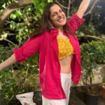 Priya Bapat Instagram - खुशी 😃😍 #happy #stayhappy #smalljoysoflife 📷 @pallavi_patil2310