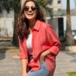Priya Bapat Instagram – Hello Monday 😃😃