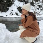 Priya Bapat Instagram - Missing the winter ❄️