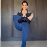 Priya Bapat Instagram - Ok…Took this Hip mobility challenge. 😌