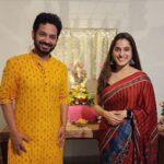 Priya Bapat Instagram - गणपती बाप्पा मोरया 🙏🏻
