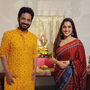 Priya Bapat Instagram - गणपती बाप्पा मोरया 🙏🏻
