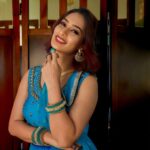 Priya Marathe Instagram - Garba nights r over.. But the mood continues... Makeup n hair- @riyapanchal.makeupartist Location - @pravara_makeupstudioandsalon Pc @swapnaspictorialhub