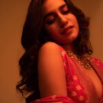 Priya Varrier Instagram - ✨
