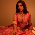 Priya Varrier Instagram - For Kalyan Navaratri🌷 Wearing: @madebymilankochi Styling: @ashna_aash_ Hair: @simran21089 Jewellery: @kalyanjewellers_official Photography: @albert_will.i.am