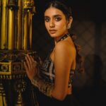 Priya Varrier Instagram - Happy Diwali✨🪔 Concept & Styling: @amritha_lakshmi___ @styledby_al_ Photography: @merin__georg HMU: @neethu_makeupartist Wearing: @ka_couture_ @khali_proud Jewellery: @goodwillcollectionskerala Decor: @oakstreetevent BTS: @__naim.___ Studio: @tinyturtle.media Special thanks: Arjun Babu @roshni.nishi