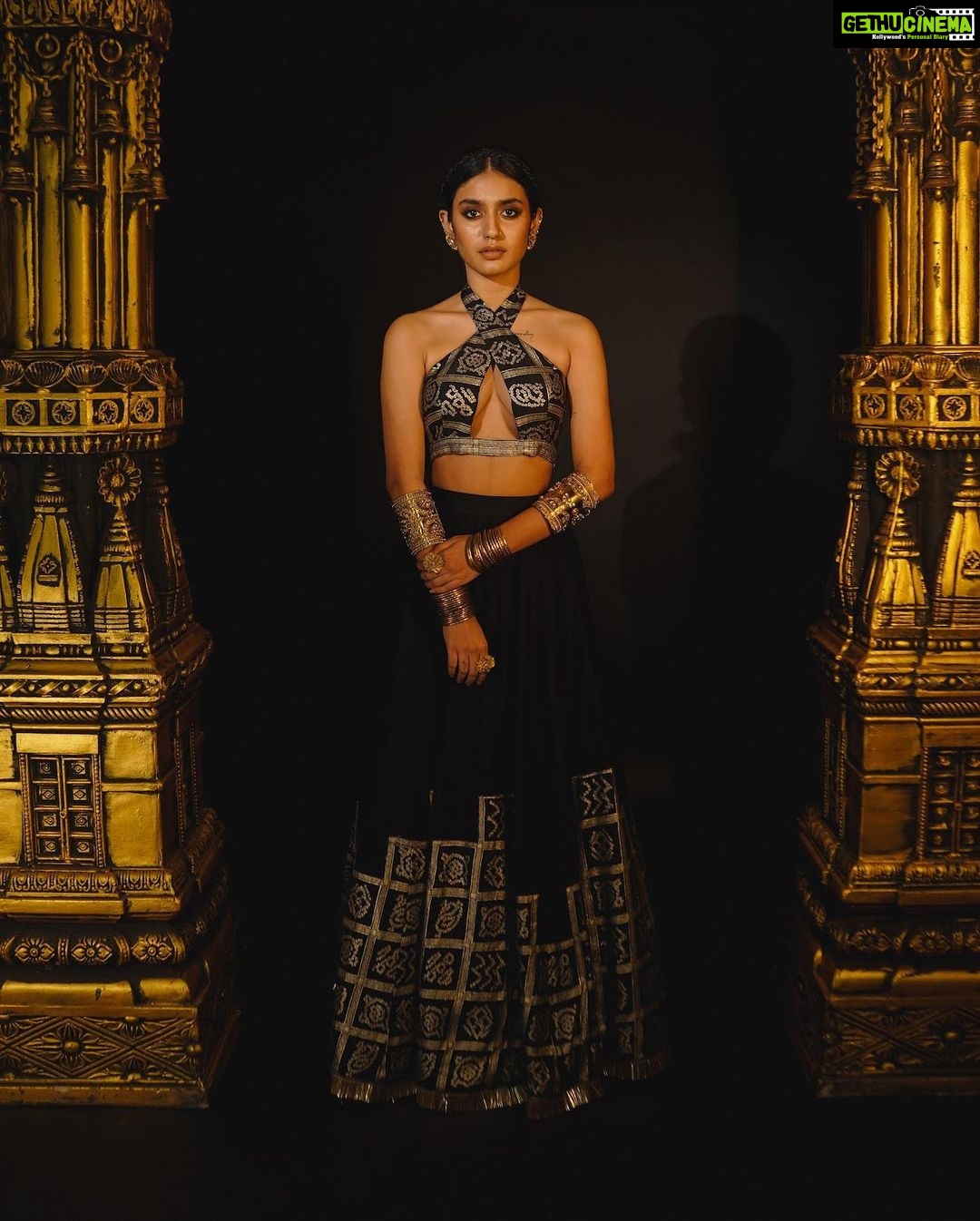 Priya Varrier Instagram - Happy Diwali✨🪔 Concept & Styling: @amritha_lakshmi___ @styledby_al_ Photography: @merin__georg HMU: @neethu_makeupartist Wearing: @ka_couture_ @khali_proud Jewellery: @goodwillcollectionskerala Decor: @oakstreetevent BTS: @__naim.___ Studio: @tinyturtle.media Special thanks: Arjun Babu @roshni.nishi