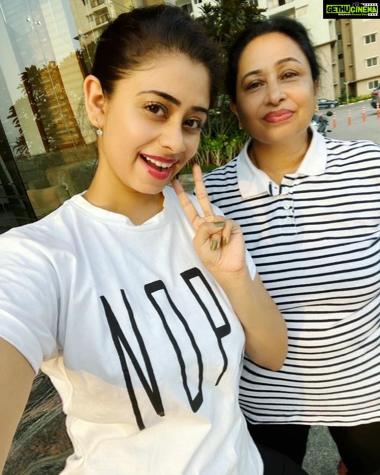Priyaa Lal Instagram - To the first and forever love of my life...MOM, you are the most outstanding women in my life, you taught me to be ambitious, have focus, have discipline and more importantly to live and cherish every moment. You are my inspiration. My Best Friend, My Sunshine, My Soul. HAPPY MOTHERS DAY MUMMA ❤ #mothersday #unconditionallove #motherlove #love #mom #daughter #instalove #happy #inspiration #life #sunday #motherdaughter #sundayfunday #instagram #forever #weekend Hyderabad
