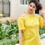 Priyaa Lal Instagram - Getting ready for the most anticipated match Kerala Blasters vs Hyderabad Fc Come Kerala Blasters 💛💛 #manjappada #keralablasters #yellowlove #football #indiansuperleague #keralablastersfc #kbfc #footballnews #matchday #footballgame