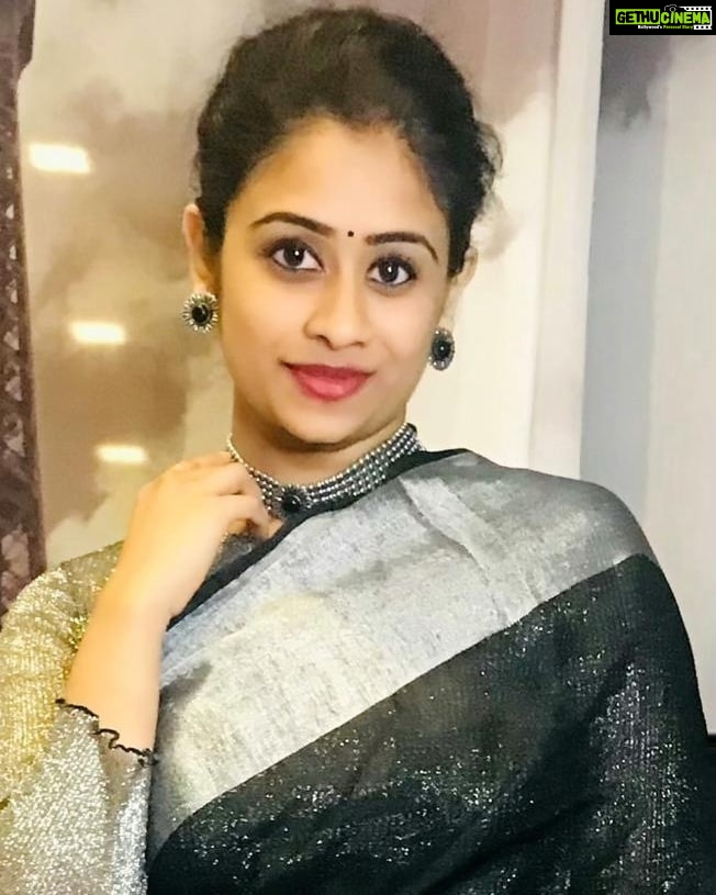 Priyaa Lal - 1K Likes - 🖤