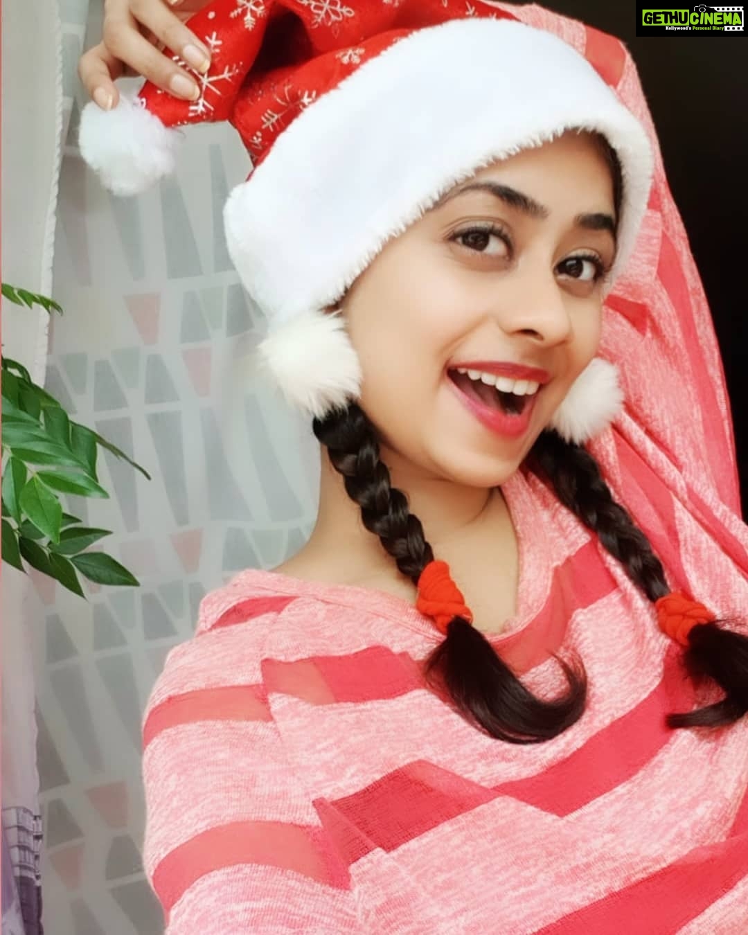 Priyaa Lal - 1.5K Likes - Christmas Eve Vibes🎄❤
My fav time of the year
#december #christmaseve #love #favouritetimeoftheyear #vibes
