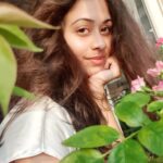 Priyaa Lal Instagram – Good morning 🌞 Wakeup Face
#goodvibes #goodmorning #nofilter #wakeup #nomakeup #happy #wakingup #nature