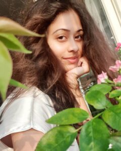 Priyaa Lal Instagram - Good morning 🌞 Wakeup Face
#goodvibes #goodmorning #nofilter #wakeup #nomakeup #happy #wakingup #nature