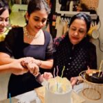 Priyaa Lal Instagram - Had the most amazing birthday with the most amazing ppl...Grateful for all the love 🩷🩷 #birthday