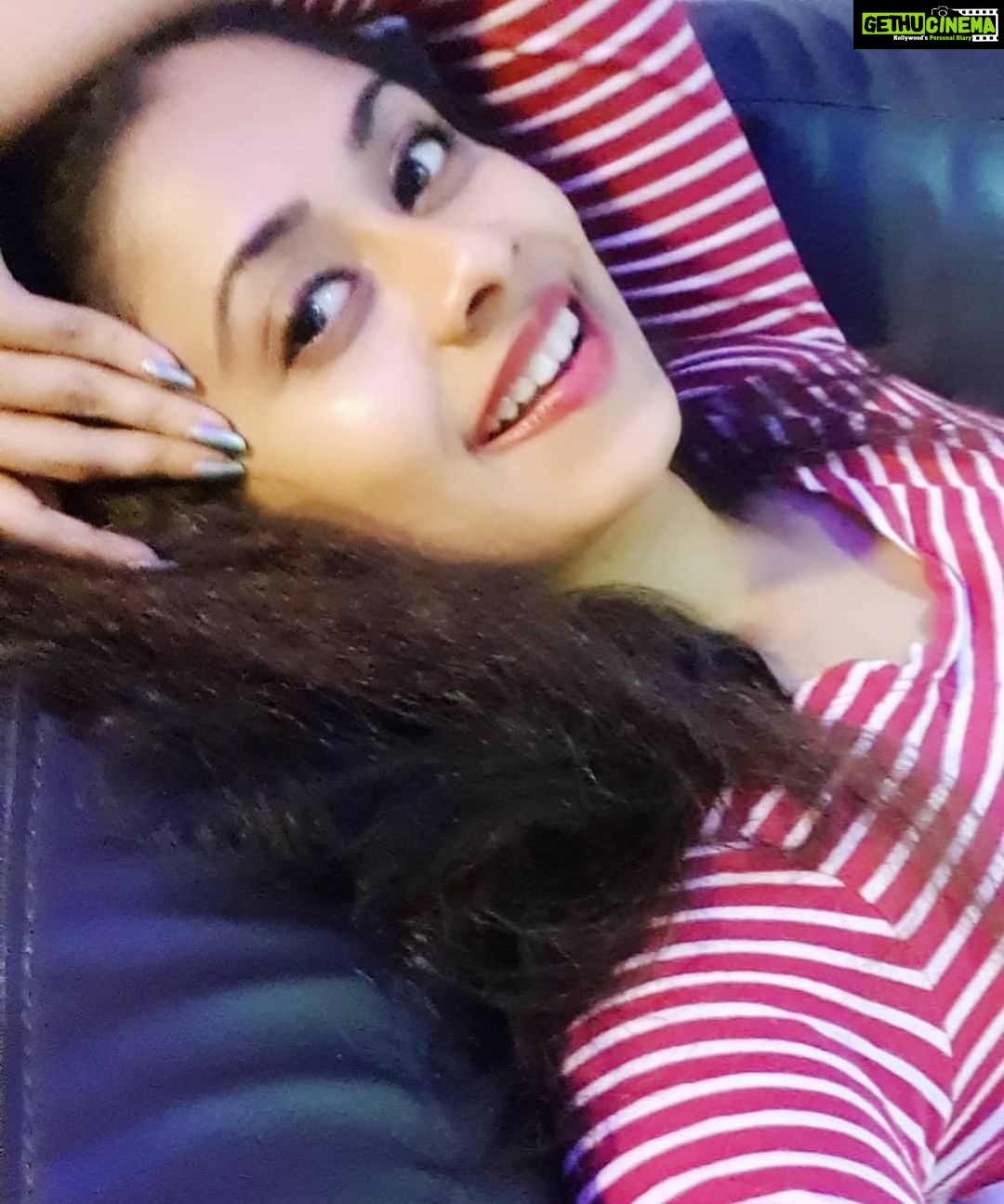 Priyaa Lal - 1.3K Likes - #goodnight ❤