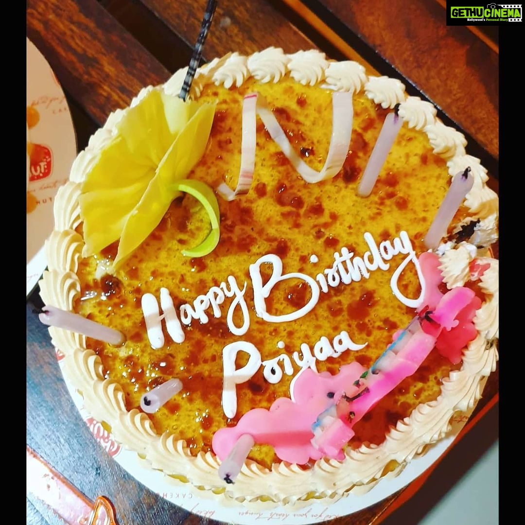 Priyaa Lal - 1.2K Likes - THANK YOU FOR ALL THE LOVELY BIRTHDAY WISHES, I M TRULY OVERWHELMED AND HUMBLED BY ALL THE LOVE WHICH I HAVE RECIEVED TODAY
LOVE YOU ALL
❤❤❤❤🤩🤩😍😍😍🙏🙏🙏🙏
#birthday #birthdaygirl #celebrations #happy